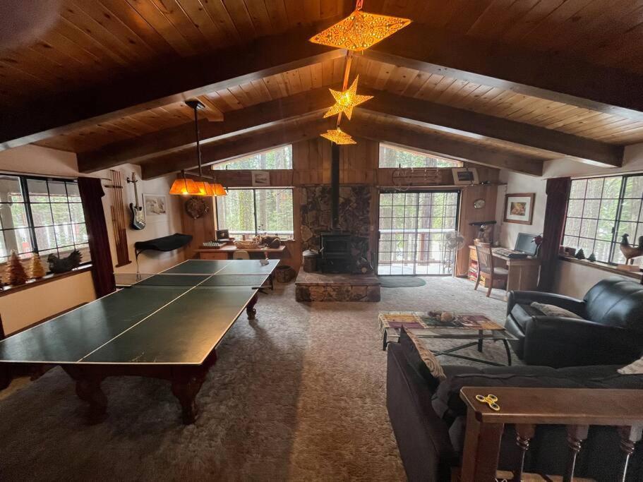 Sweet Retreat: Theater, Pool/Ping-Pong, Quiet! Villa Camp Connell Exteriör bild